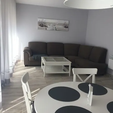 Apartament Sloneczny Apartment Lukecin